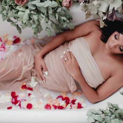 maternity milkbath photo shoot